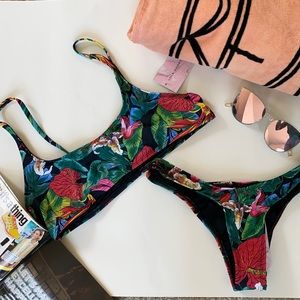 Tropical floral Miss Lola bikini